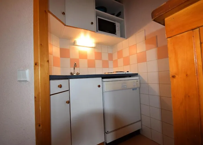 Aime 2000 - 3/4 Pers - Entree Fleche - Plagne Aime 2000 - F21a2 Mae-8384 La Plagne